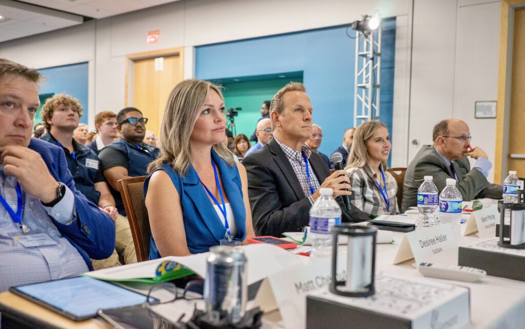 photo of the 5 judges for the Finals pitch competition